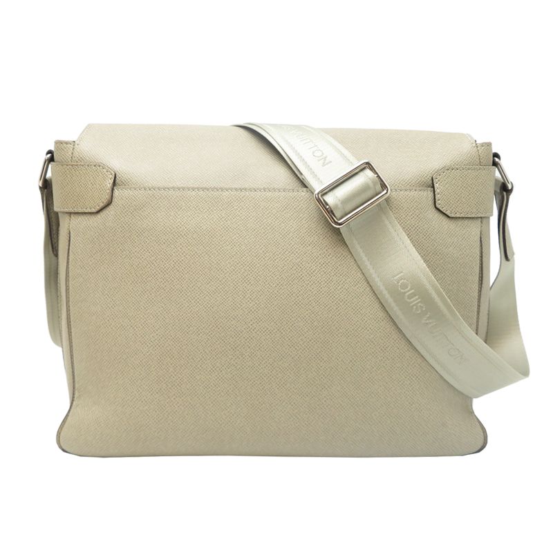 Louis Vuitton Shoulder Bag — view 2
