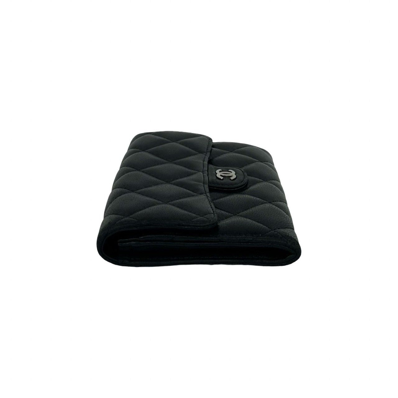 Chanel Quilted CC Logo Lambskin Leather Bifold Wallet Black — view 4