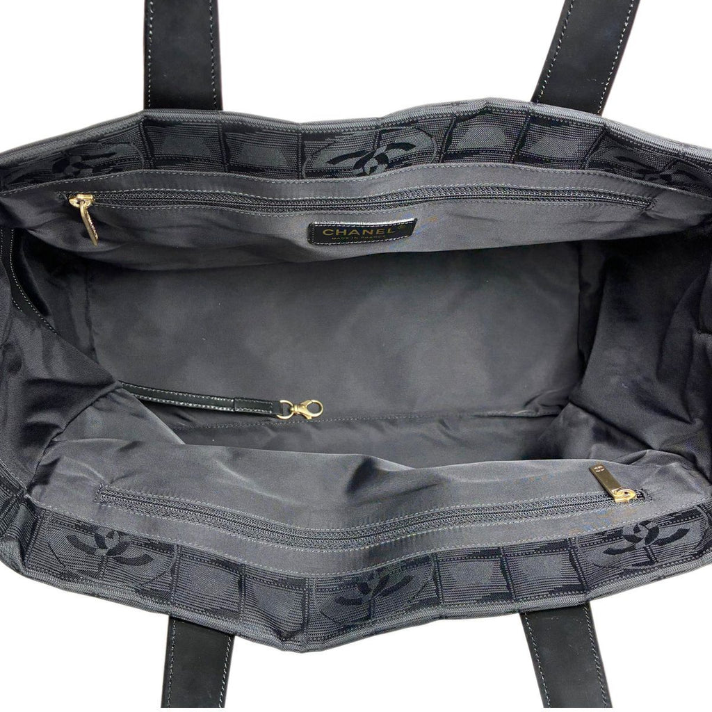Chanel Tote New Travel Black Nylon Jacquard — view 9