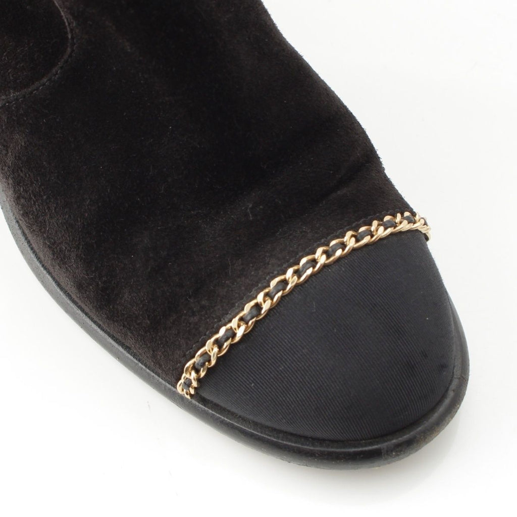 Chanel Suede CC Logo Chain Ankle Boots Shoes Black 36c — view 6