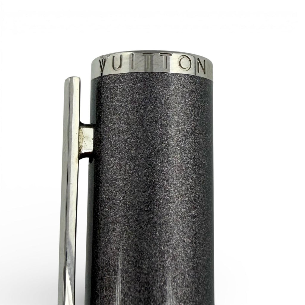Louis Vuitton Jet Ligne NIB 18k M NIB Fountain Pen Metallic Gray Silver — view 7