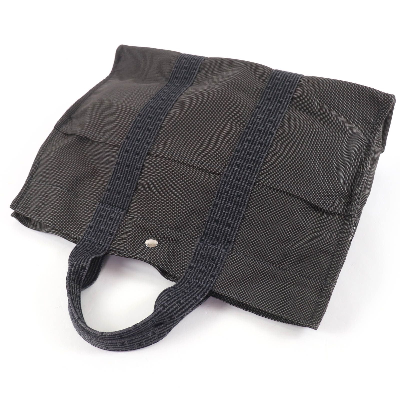 Hermes Her Line MM Silver Key with Cadena Series Canvas Tote Gray — view 4