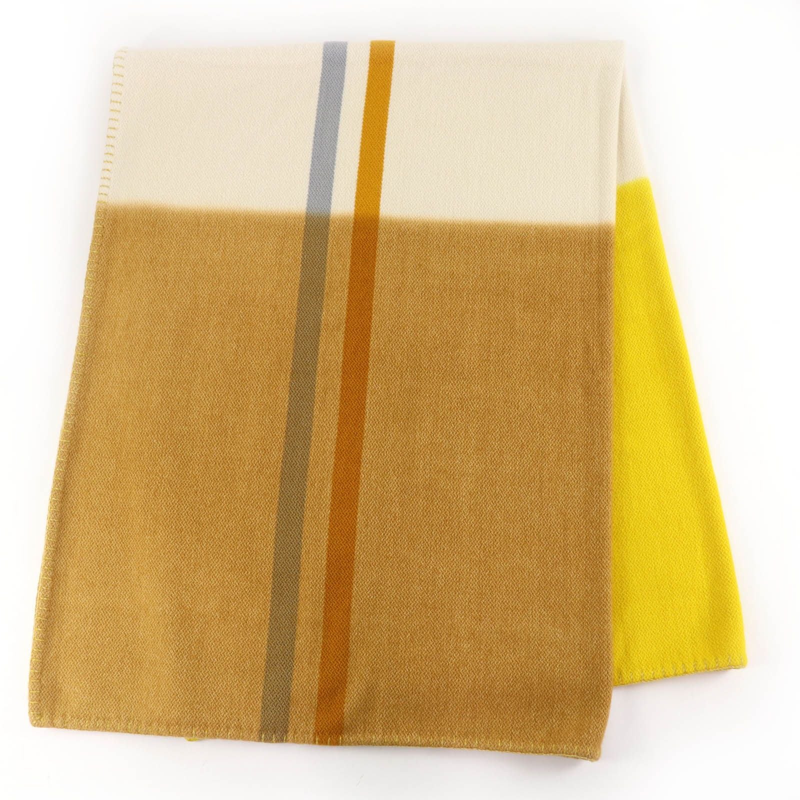 Hermes Daisangle Cashmere Citron Paille Logo 150 200 cm Large Scarf — view 4