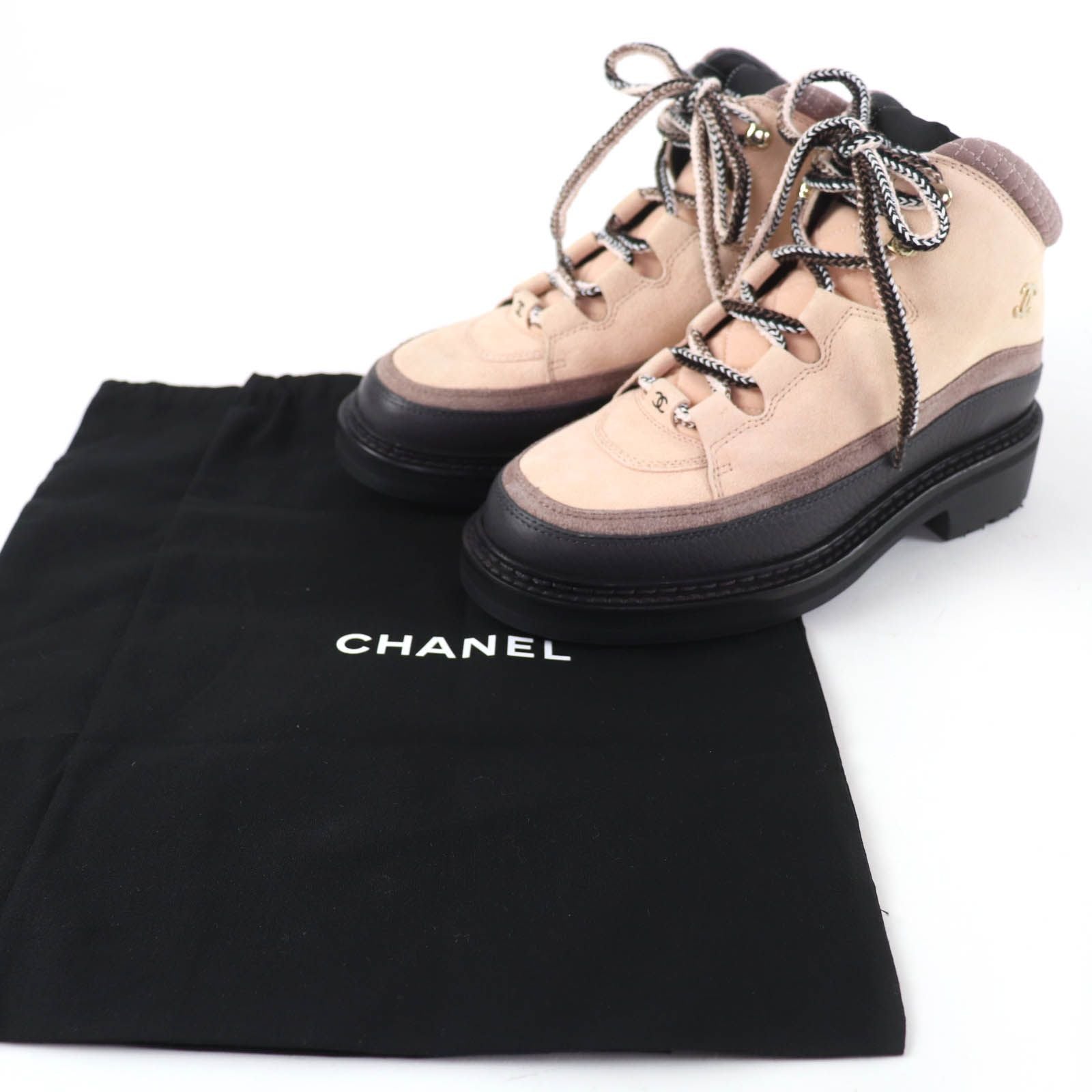 Chanel CC Logo Lace Up Suede Leather High Cut Sneakers Trekking Boots Pink — view 2