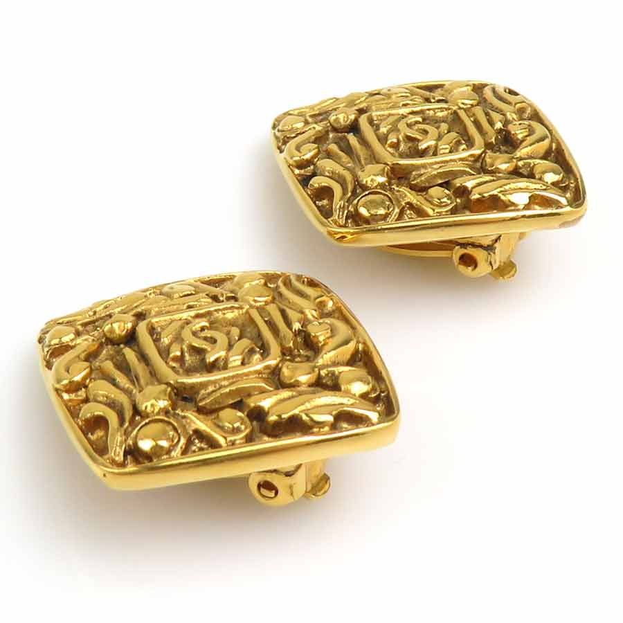 Chanel Earrings Vintee Gold — view 4