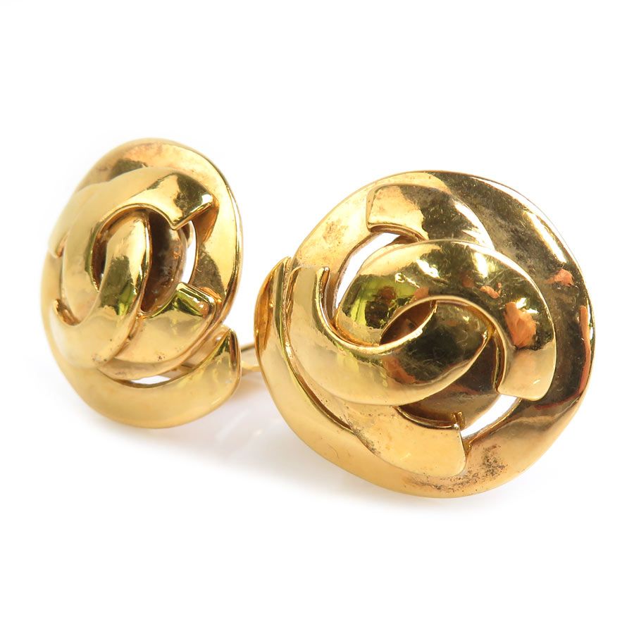 Chanel Earrings Vintee Gold — view 2