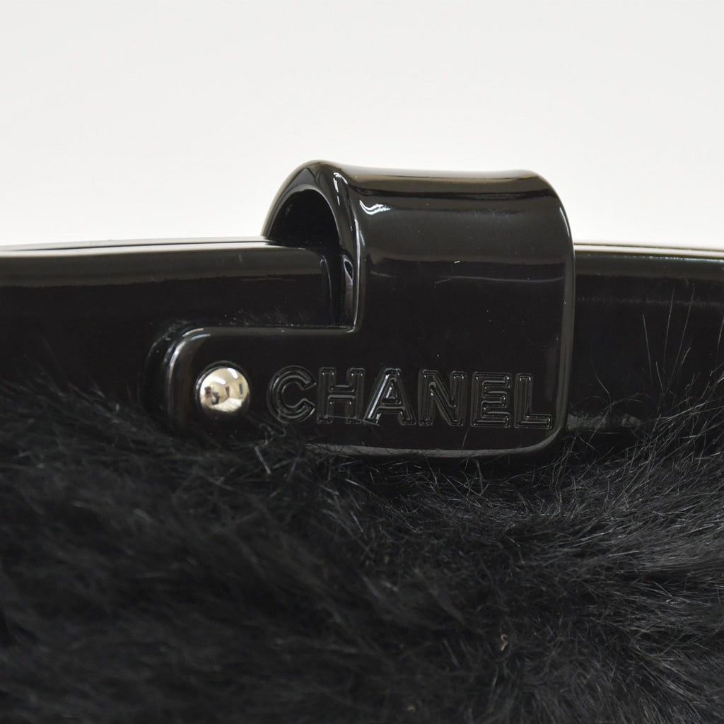 Chanel Plastic Chain Bag CC Logo Goat Fur Leather Black — view 7