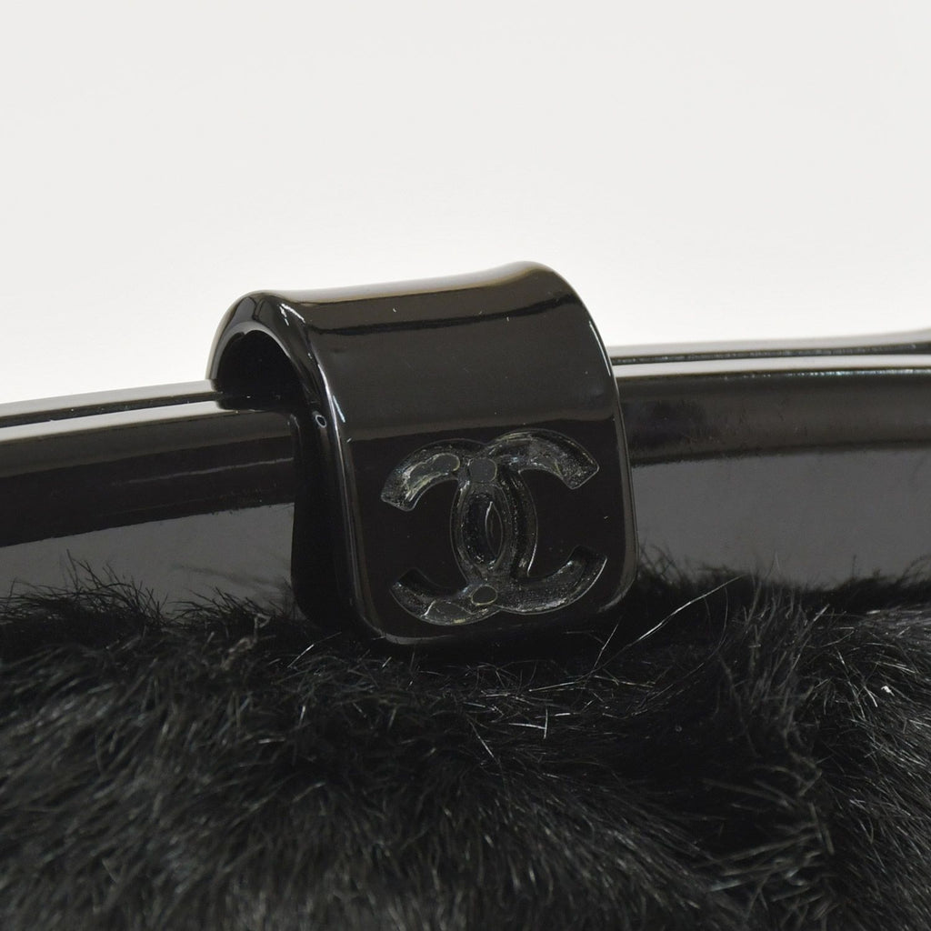 Chanel Plastic Chain Bag CC Logo Goat Fur Leather Black — view 6