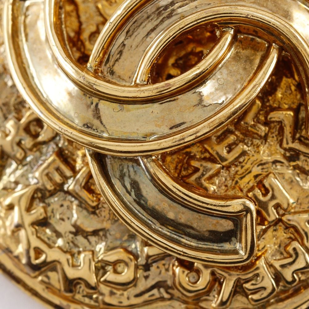 Chanel CC Logo Vintage Gold Plated Necklace — view 8
