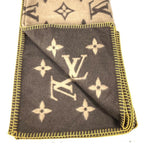Louis Vuitton Rug Monogram Wool Angora Scarf — view 7