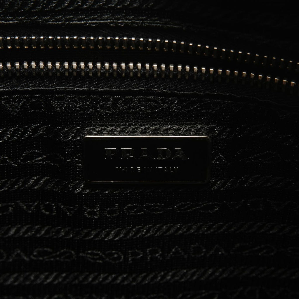 Prada Shoulder Bag Tessuto Gaffre Saffiano Leather — view 9