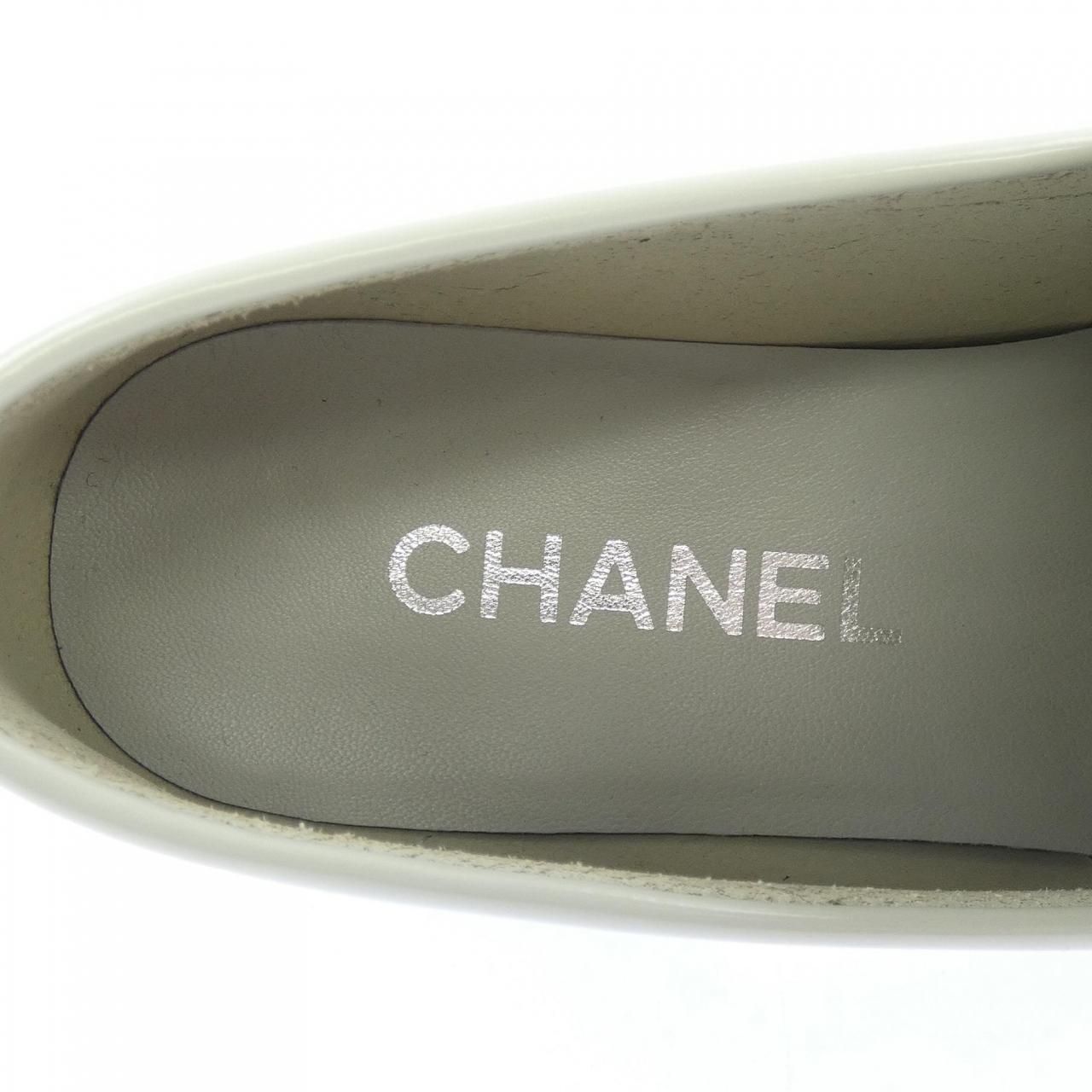 Chanel Shoes Sneakers Green — view 6