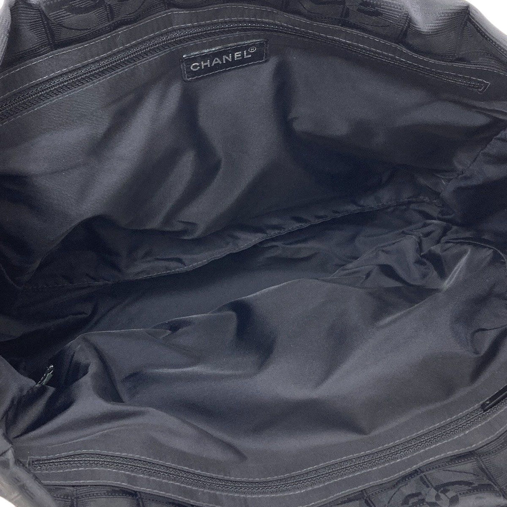 Chanel New Travel Line MM Tote Nylon — view 5
