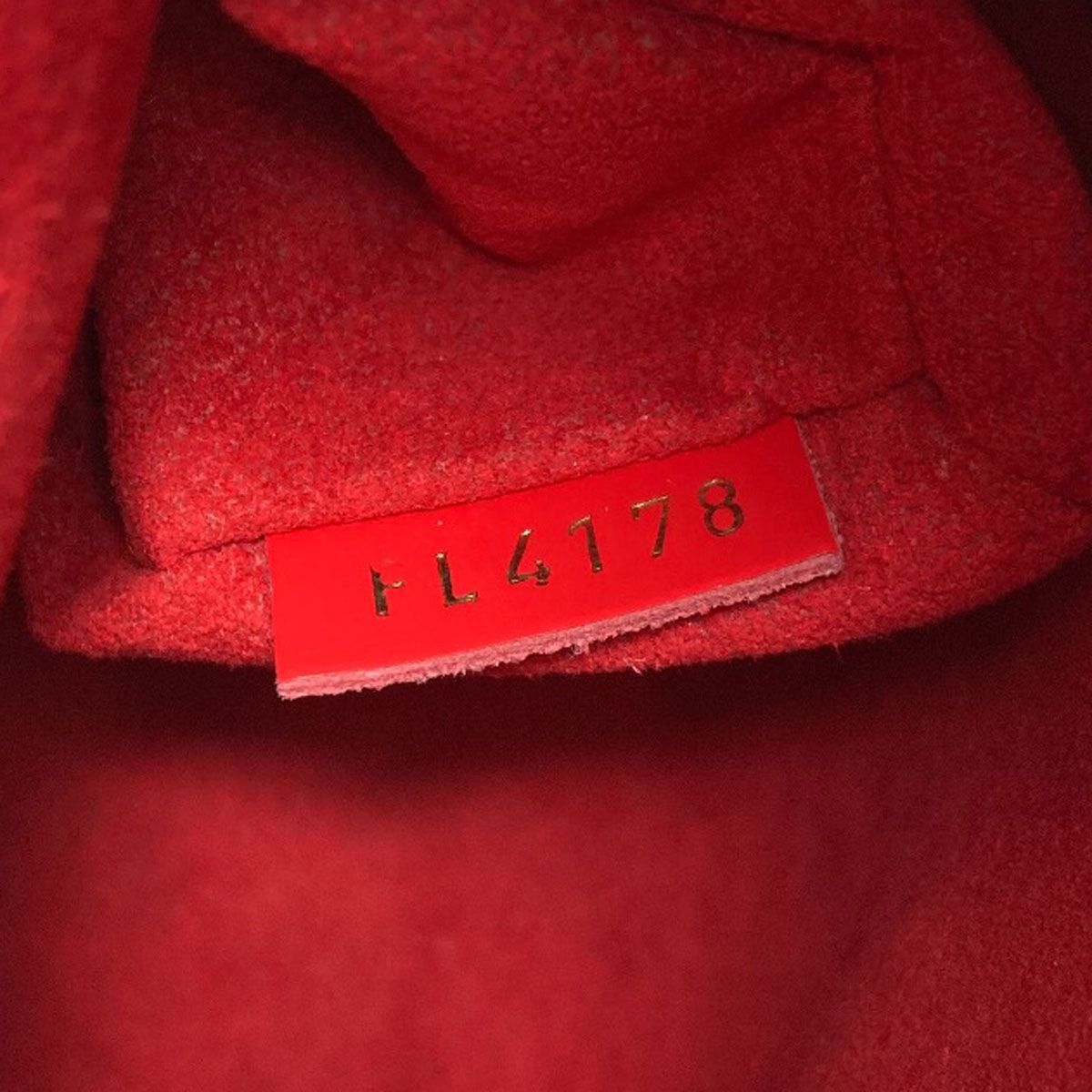 Louis Vuitton Locky BB Handbag Epi — view 7