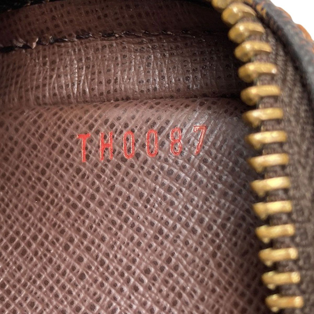 Louis Vuitton Amazon Shoulder Bag Damier Canvas — view 7