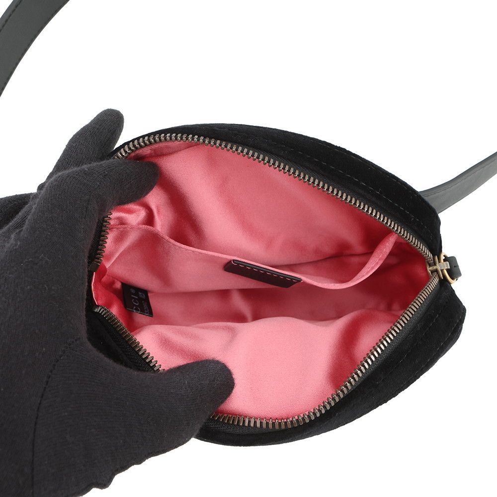 Gucci Waist Bag GG Marmont Quilted Leather Velour Pouch Black — view 5