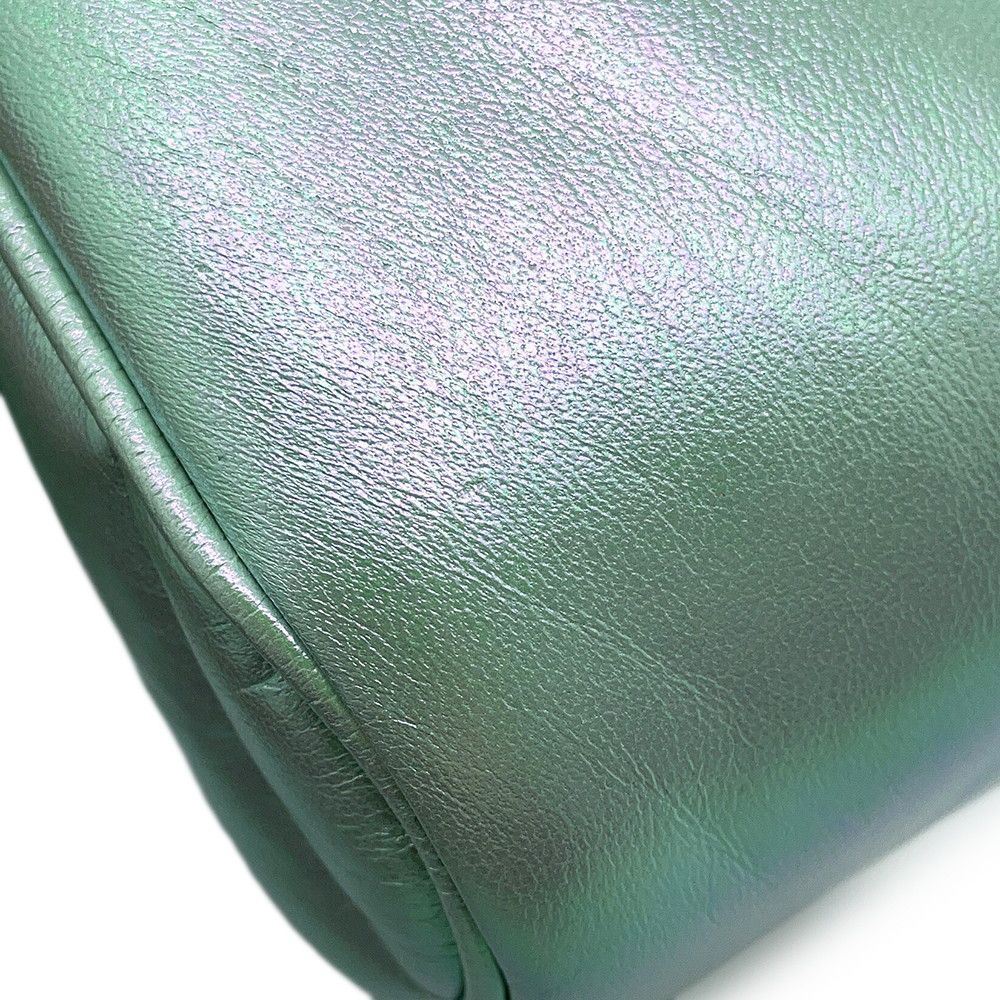 Gucci Chain Shoulder Bag GG Marmont Quilted Mini Leather — view 7