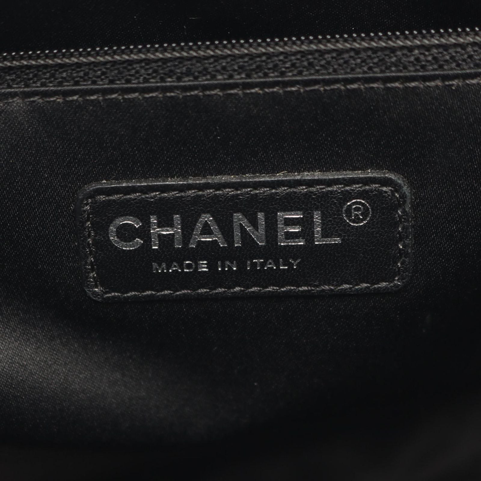 Chanel Tote Quilted Grand Shopping GST Black Caviar Leather Chain — view 4