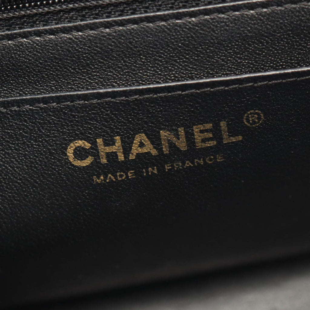Chanel Shoulder Bag Blanc Stitch Mini Black Lambskin Chez Chain — view 4