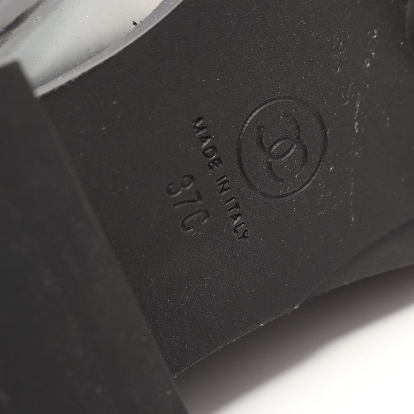 Chanel Loafers CC Logo Black Patent Leather — view 6