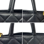 Chanel Medallion Tote Caviar Leather CC Logo Black Gold — view 7