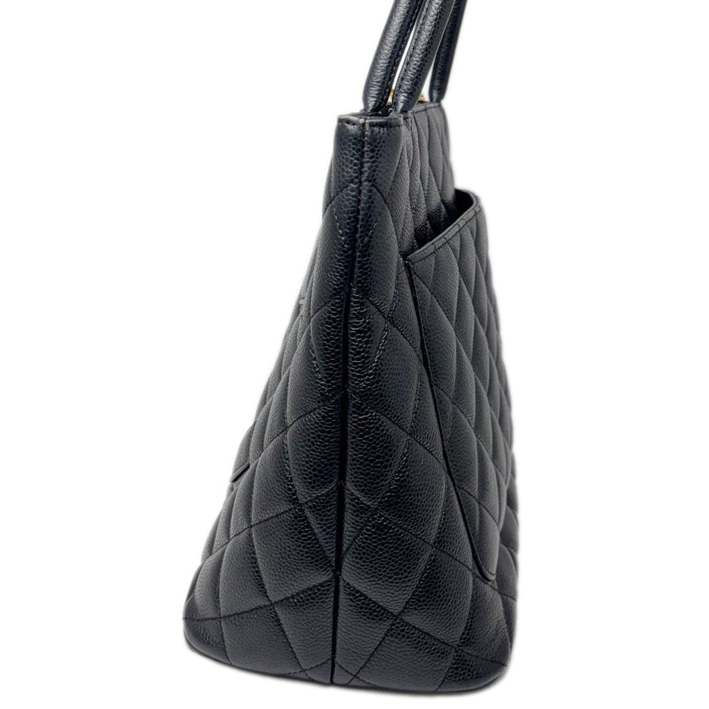 Chanel Medallion Tote Caviar Leather CC Logo Black Gold — view 4