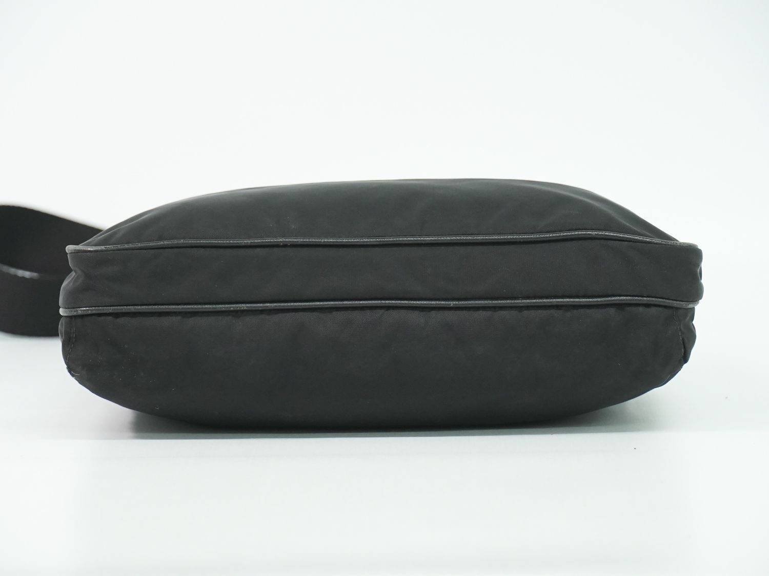 Prada Nylon Shoulder Bag Pochette Black — view 3