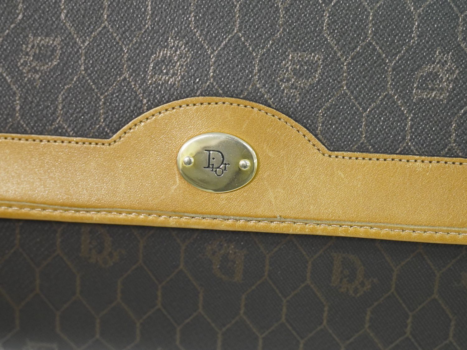 Dior Honeycomb Pattern Chain Shoulder Bag Black — view 7