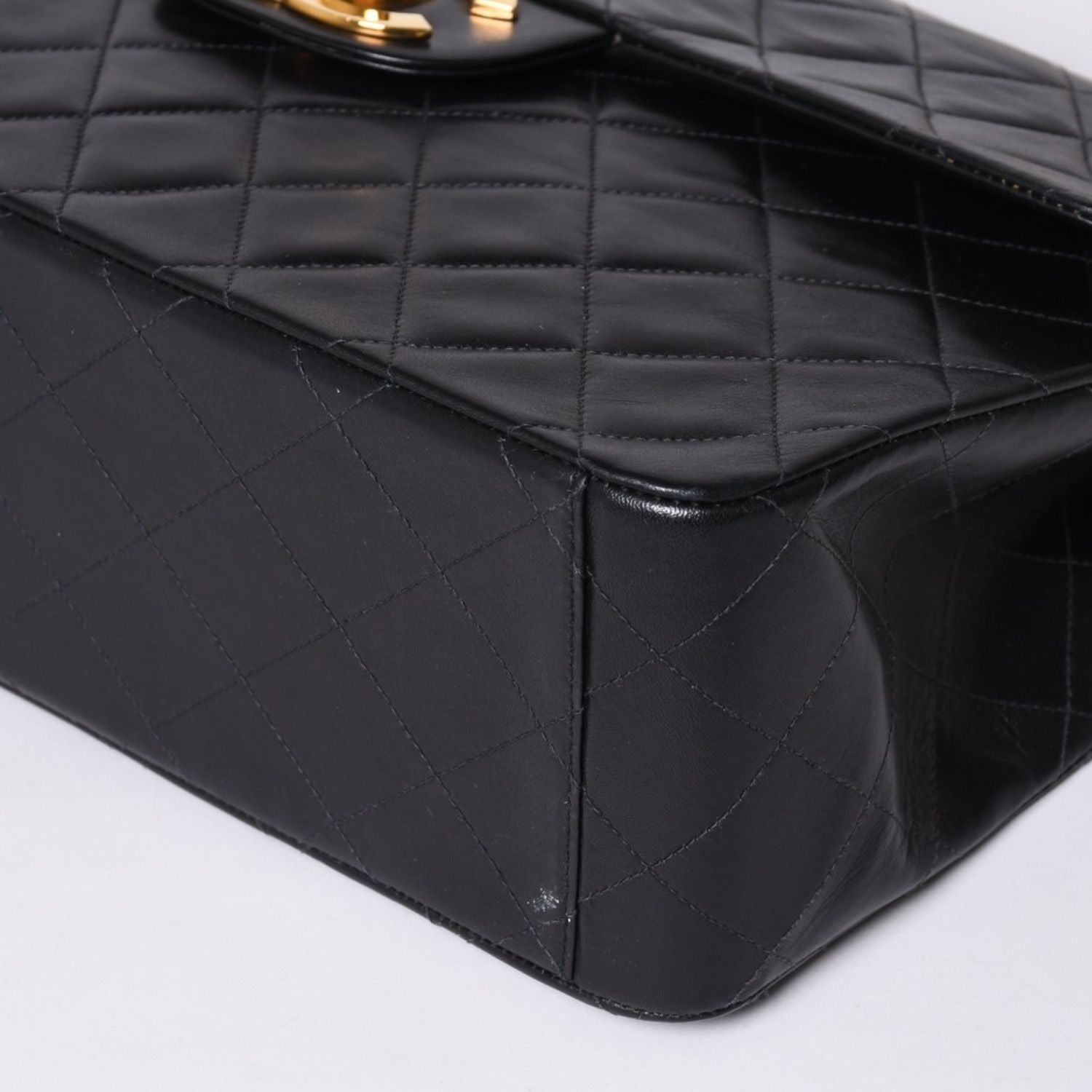 Chanel Maxi Quilted 34 S Flap Chain Shoulder Bag CC Logo Lambskin Black — view 7