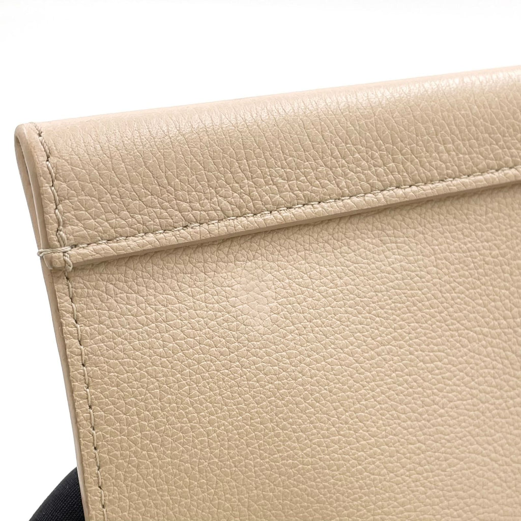 Louis Vuitton Lockme 2 Cartable Vanille Noir Leather Ivory Black Shoulder Bag — view 5