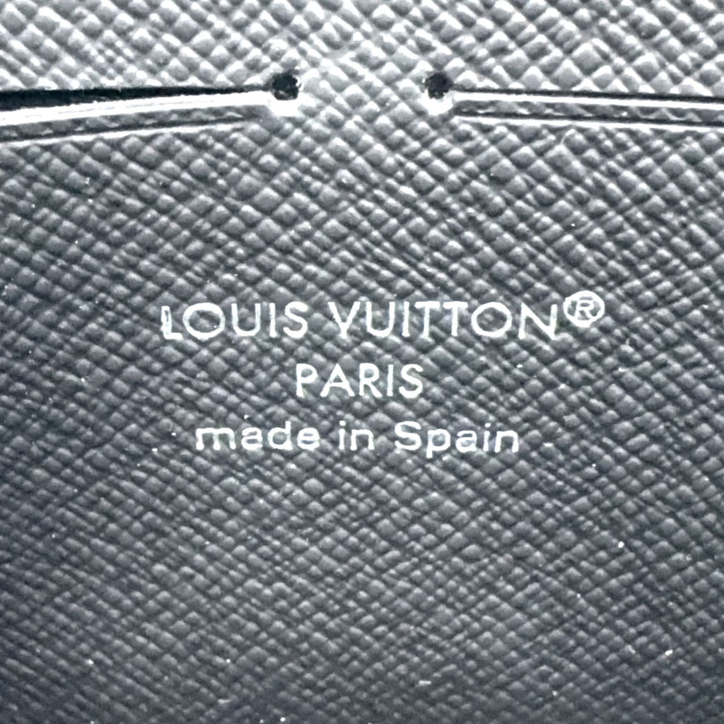 Louis Vuitton Zippy Wallet Horizontal Monogram Eclipse Black Silver — view 5