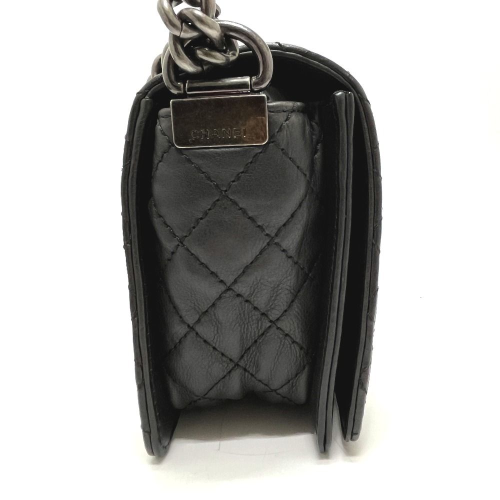 Chanel Shoulder Bag CC Logo Calfskin Black — view 4