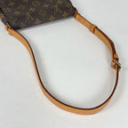 Louis Vuitton Musette Salsa Short Shoulder Bag Monogram Brown — view 5
