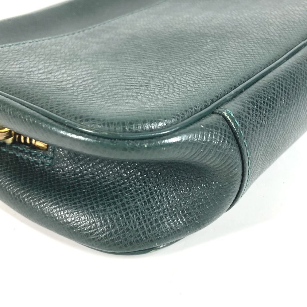 Louis Vuitton Pouch Taiga Leather Epi Sea Green — view 4