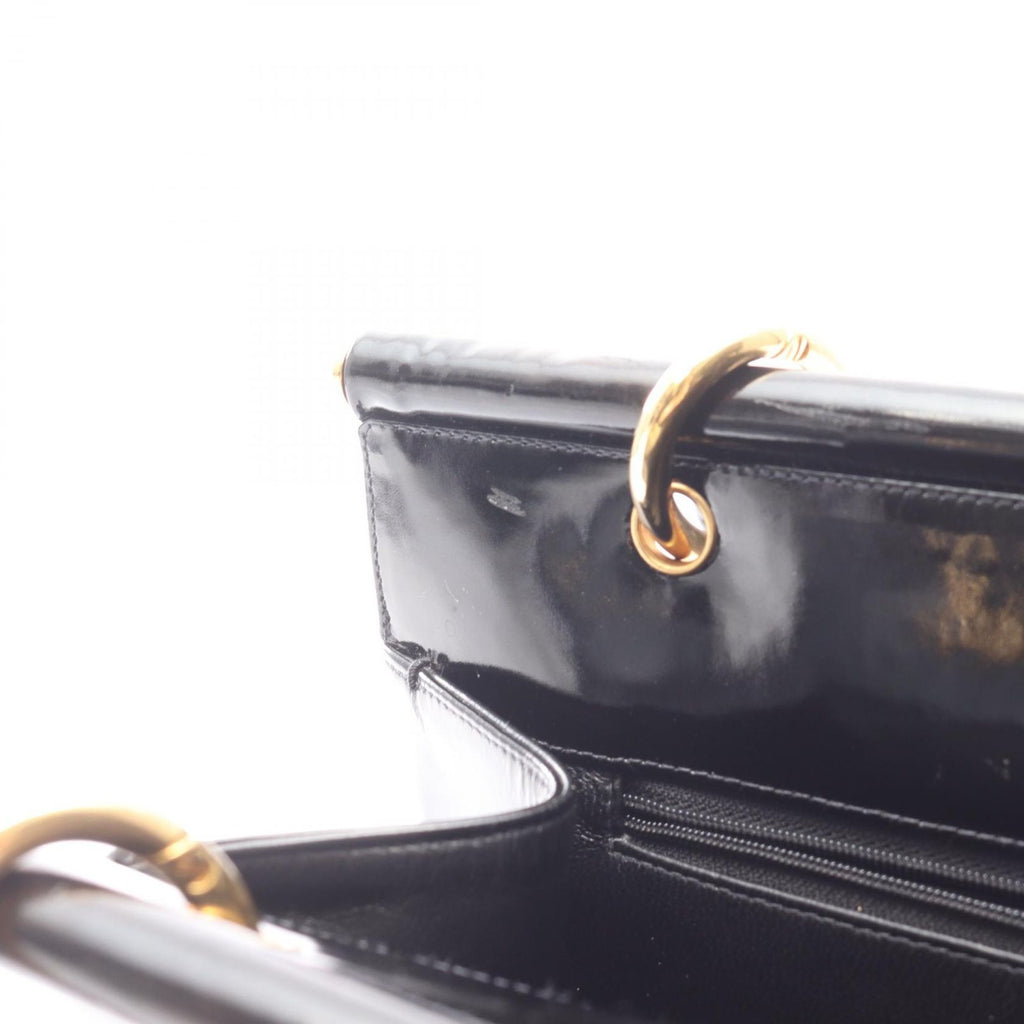 Chanel Tote Quilted Black Patent Leather CC Logo — view 9