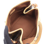 Louis Vuitton Handbag Batignolles Canvas Leather — view 3
