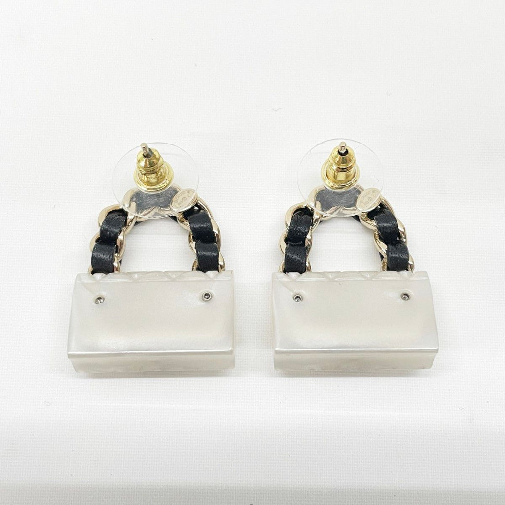 Chanel Earrings Bag Motif CC Logo Quilted Gold White — view 2
