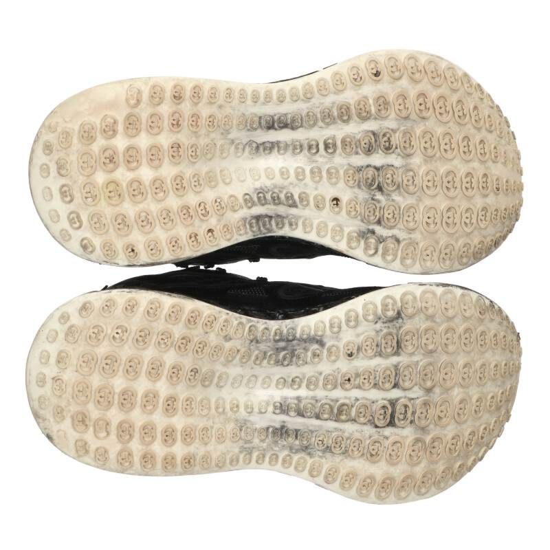 Gucci Mesh Contrast Low Cut Sneakers — view 3