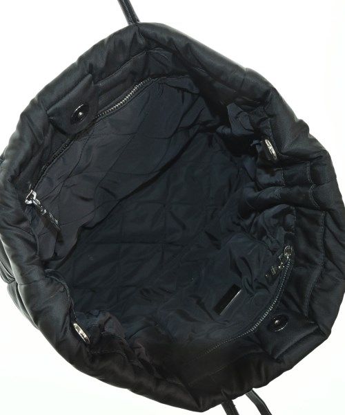 Prada Tote Black — view 4