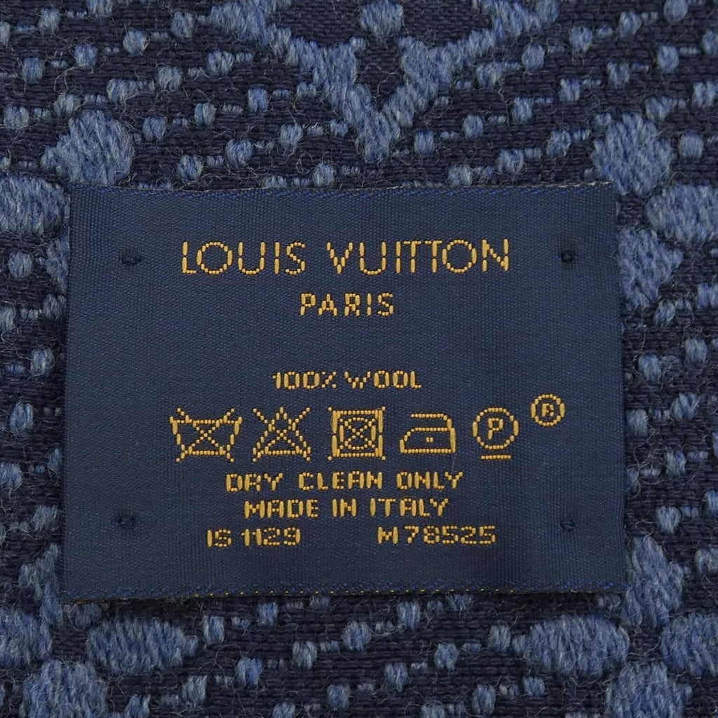 Louis Vuitton Monogram Classic Scarf — view 3