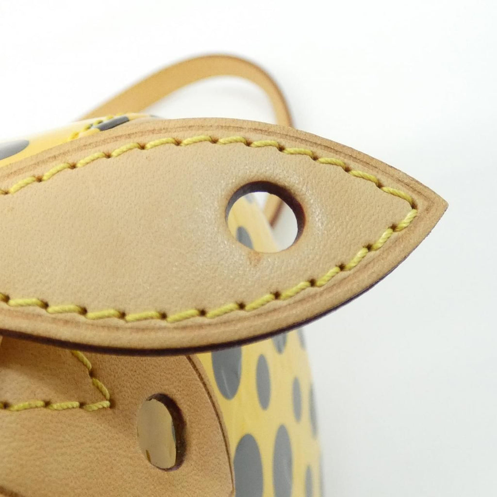 Louis Vuitton Dot Infinity Papillon 30 cm Bag — view 6