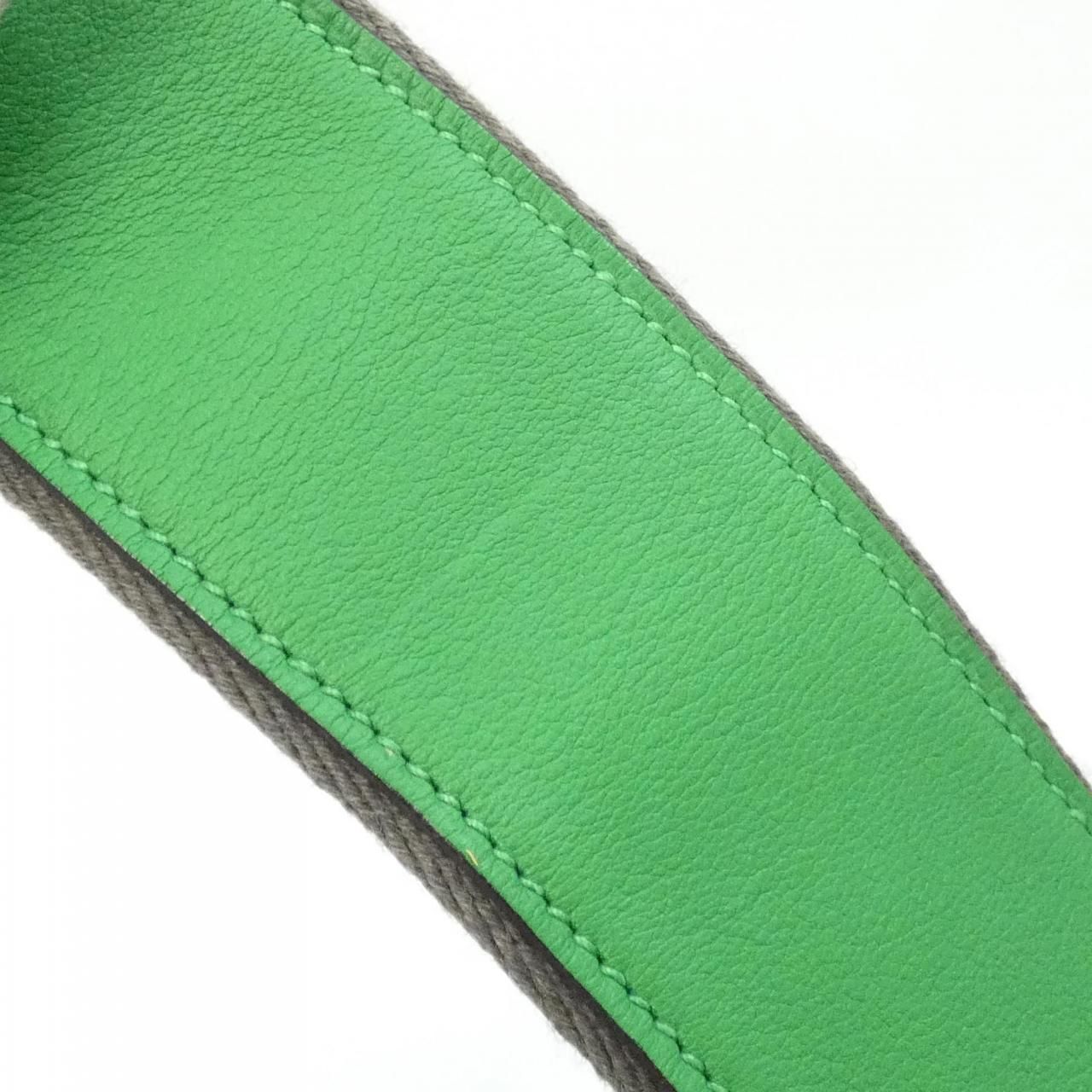 Hermes Bae Roulis Nnu 28 cm Shoulder Bag — view 8