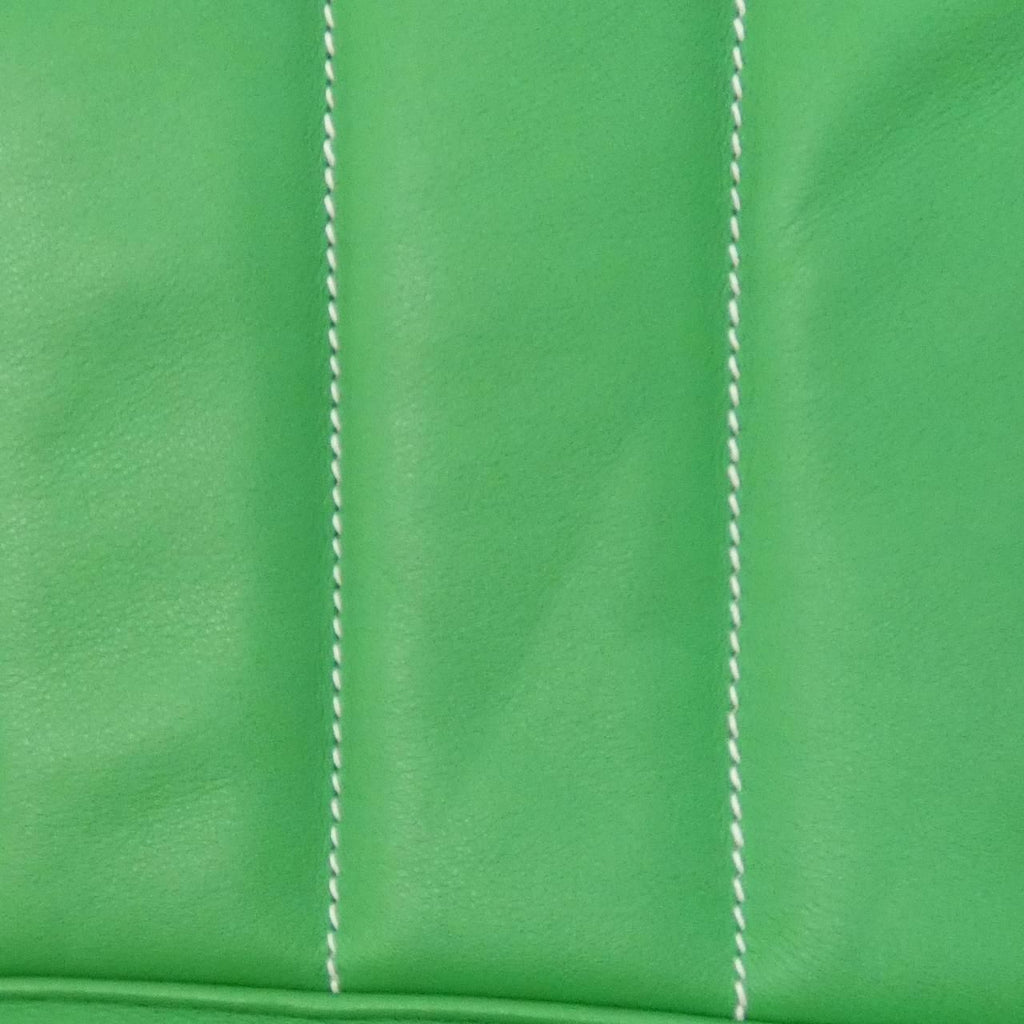 Hermes Bae Roulis Nnu 28 cm Shoulder Bag — view 4