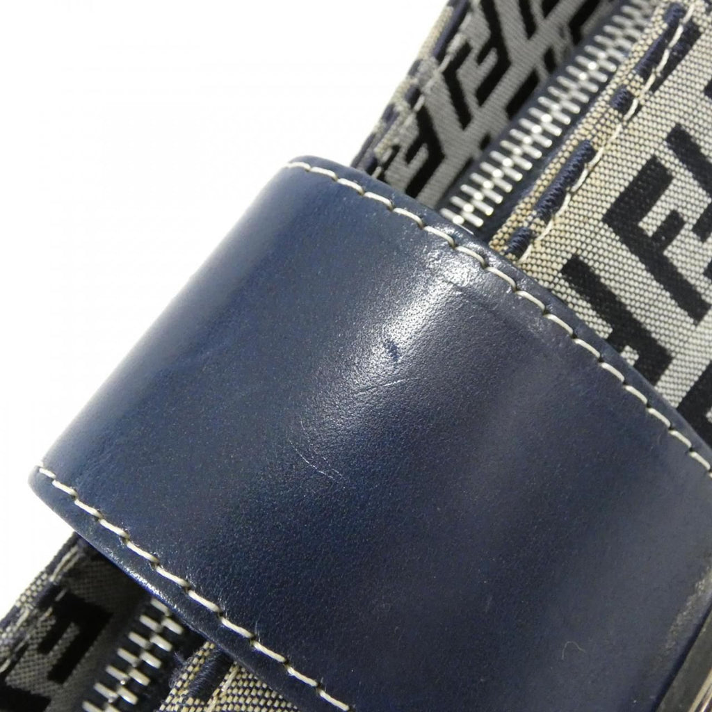 Fendi Vintage Shoulder Bag — view 8