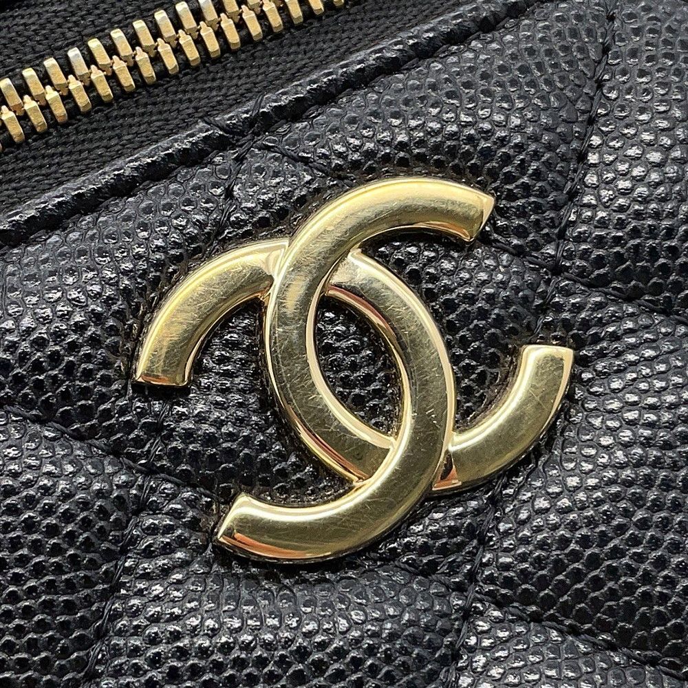 Chanel Chain Shoulder Bag CC Logo Quilted Vanity Caviar Leather Black — view 7
