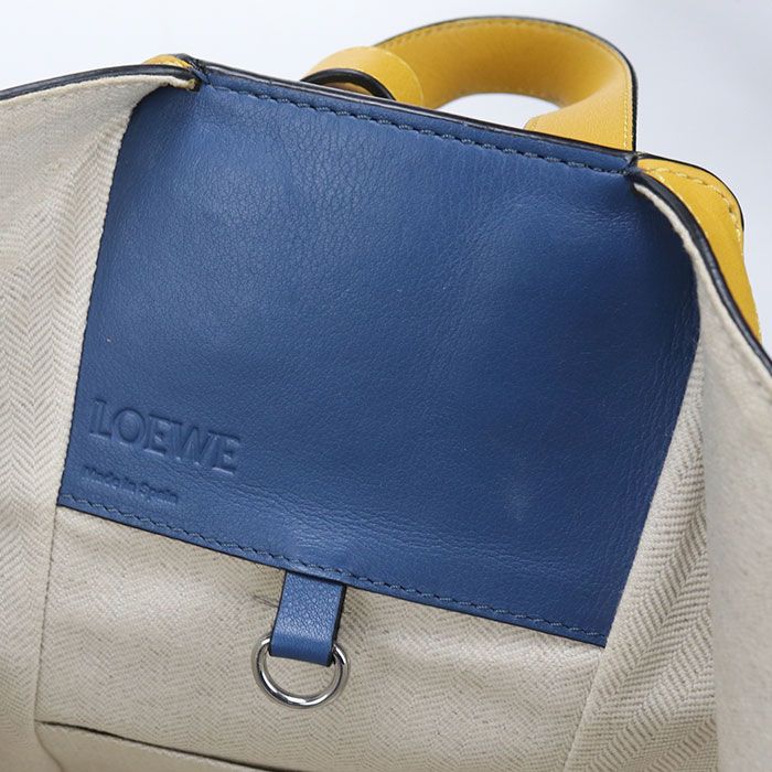Loewe 2-Way Hammock Handbag Calf — view 4