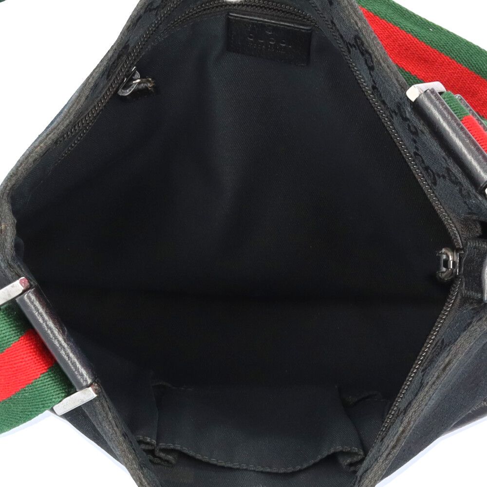 Gucci GG Canvas Shoulder Bag Black — view 6