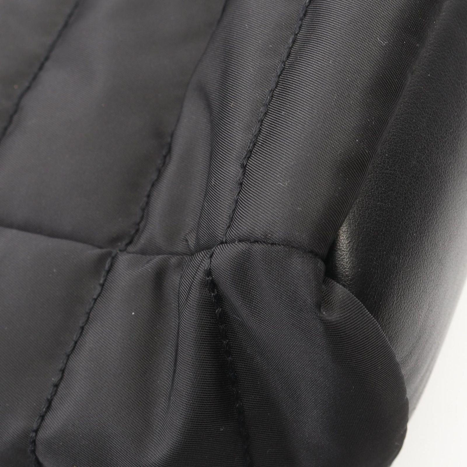 Chanel Tote CC Logo Reversible Black Nylon Leather — view 8