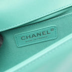 Chanel Shoulder Bag Emerald Green Leather Chain — view 4