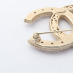 Chanel Brooch CC Logo Gold — view 5